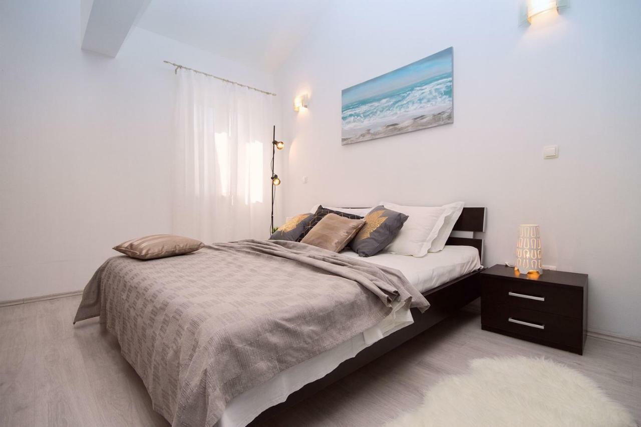 Villa Ana - 3 Bedroom Villa With Private Pool And Unspoiled Natural Environment Kucice Exterior photo